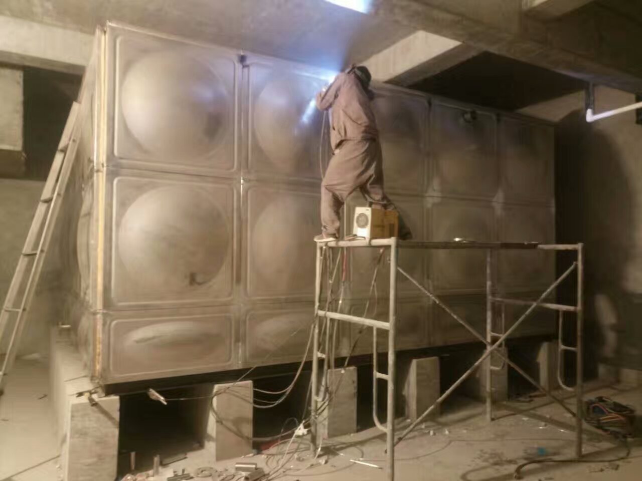 �����ˮ��ӹ��S